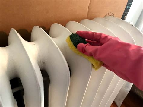 how to clean old radiators